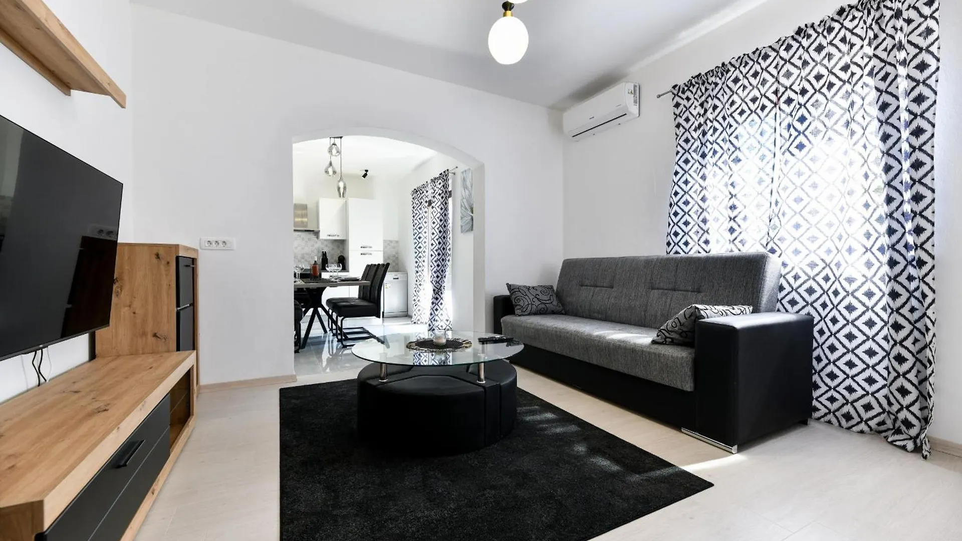 Holiday Home Lena Sukošan